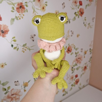 Patron "Pénélope, la grenouille"