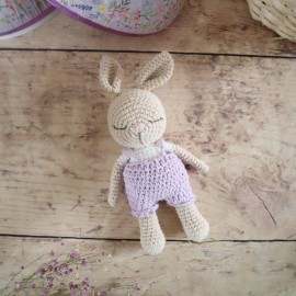 Mini Coton le lapin violet - pièce unique peluche au crochet