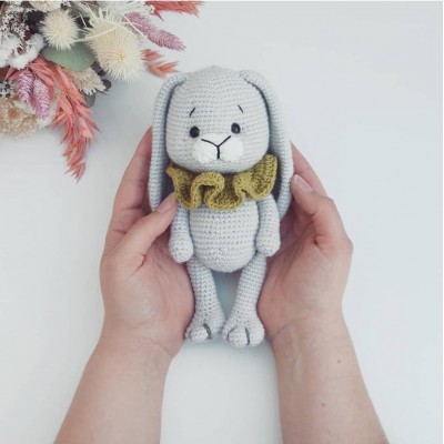 Holly le lapin : Patron Au Crochet PDF